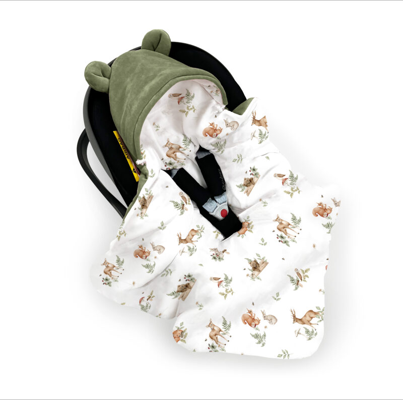 Kocyk do fotelika Woodland Story khaki (fotelik 3-punktowy)